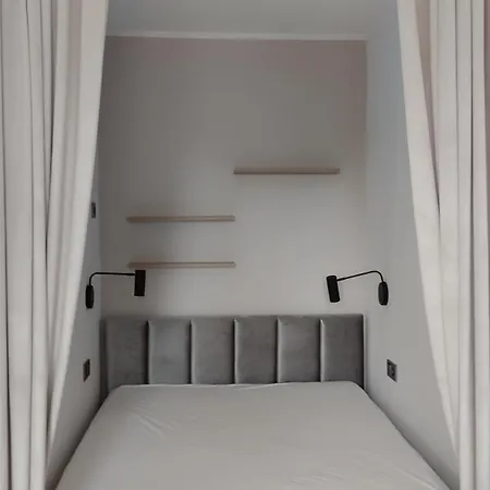 Zdroj Apartment *